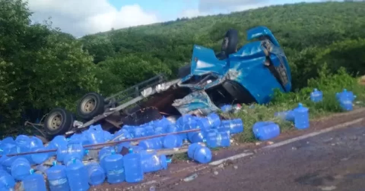 1775822237777606-0-aspect-ratio-40-21