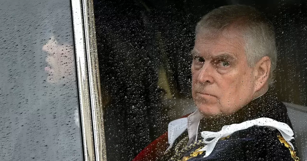 2025-10-17T182212Z_1228532666_RC20T0AGI286_RTRMADP_3_BRITAIN-ROYALS-ANDREW-aspect-ratio-40-21