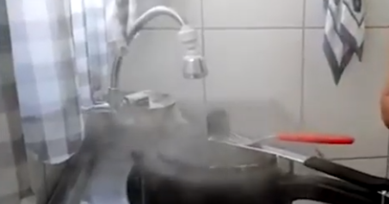 2c2e1ecfb92204ef238ce5be714675fd-aspect-ratio-40-21 2c2e1ecfb92204ef238ce5be714675fd-aspect-ratio-40-21