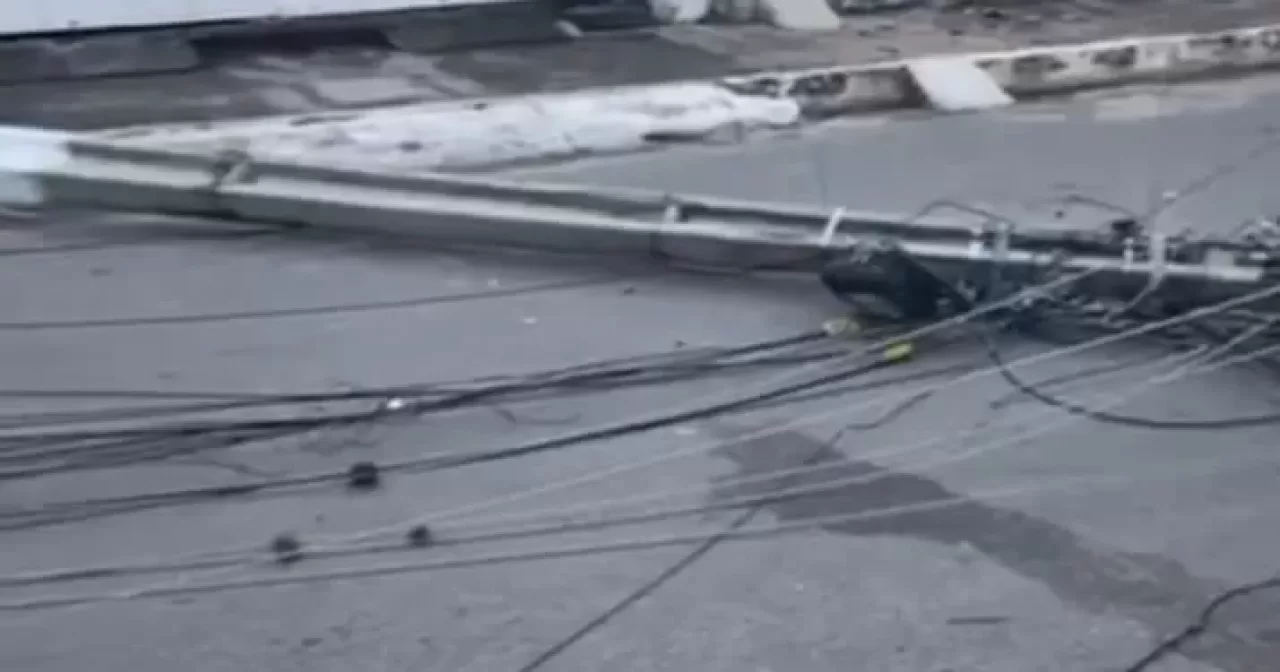 5e9d10aa-83a1-4fe5-8620-91683fd0a307-aspect-ratio-40-21