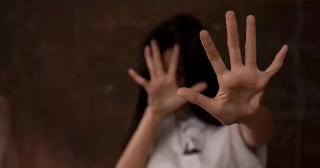 ABORTO-aspect-ratio-40-21