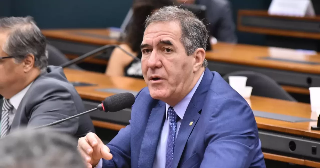 Apos-receber-milhares-de-votos-em-Juazeiro-deputado-federal-Luiz-Gastao-nao-destinou-recursos-ao-municipio-aspect-ratio-40-21