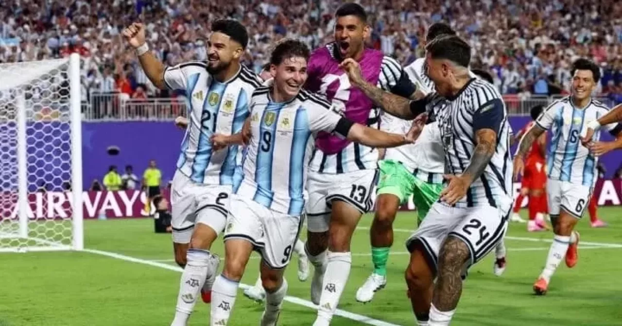 Argentina-vence-a-Suica-e-garante-vaga-na-semifinal-da-Copa-do-Mundo-aspect-ratio-40-21