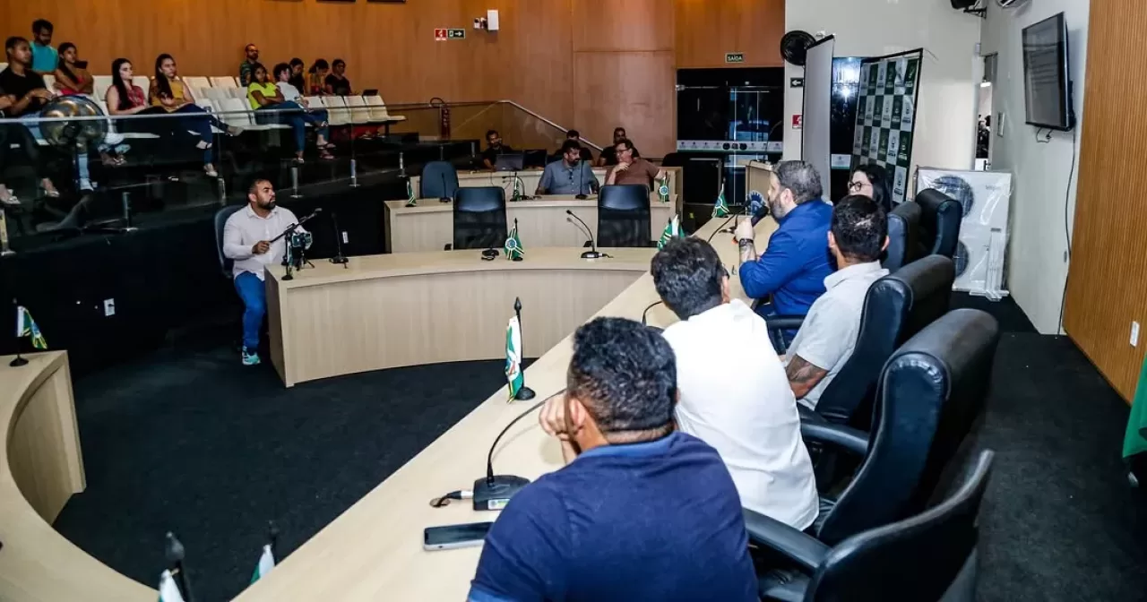 Audiencia-na-Camara-de-Barbalha-discute-diretrizes-orcamentarias-de-2027-aspect-ratio-40-21