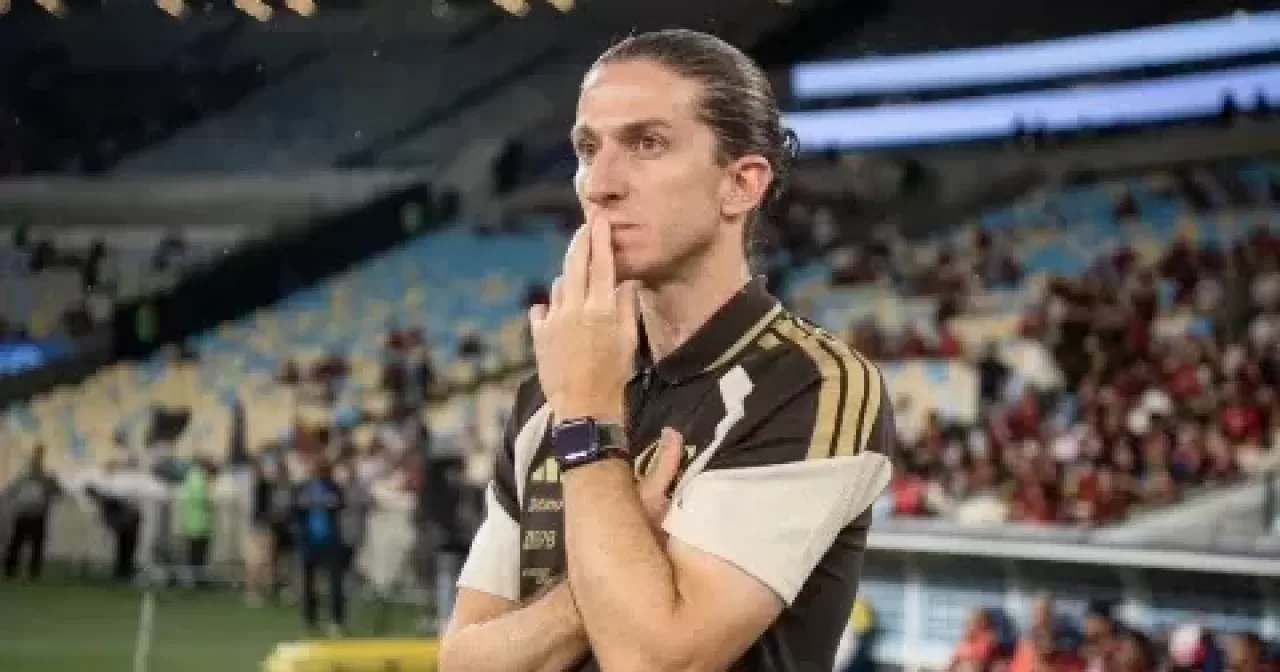 Foto-Filipe-Luis-aspect-ratio-40-21