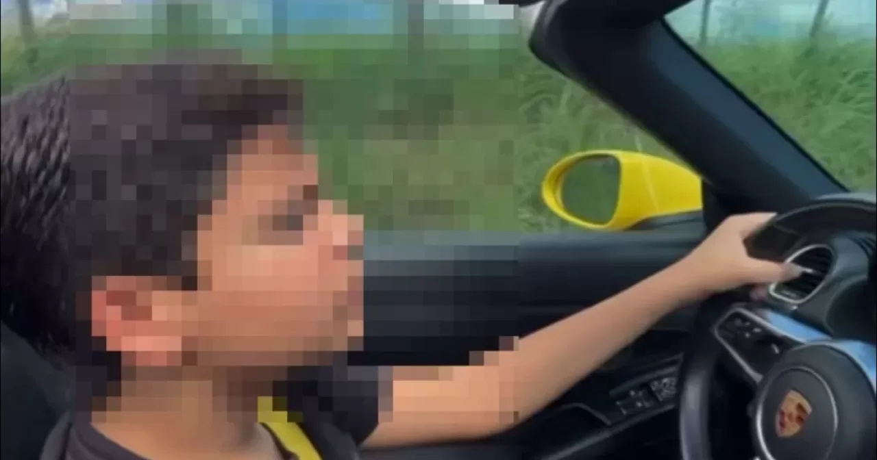 Pai-grava-filho-crianca-dirigindo-Ferrari-nas-ruas-do-Crato-e-podera-responder-por-crime-de-transito-aspect-ratio-40-21
