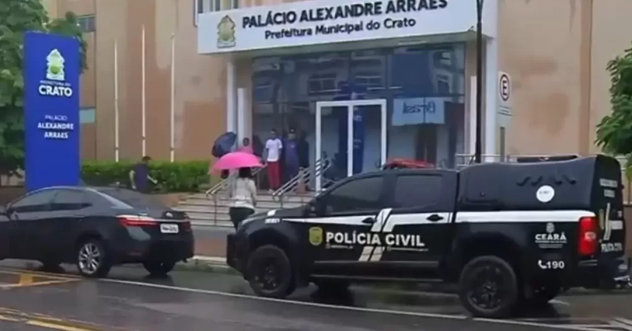 Prefeitura-Municipal-do-Crato-aspect-ratio-40-21