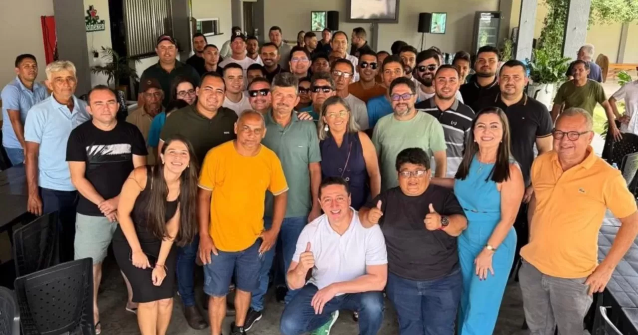 Sandrinha-Cavalcante-inicia-pre-campanha-no-Cariri-e-amplia-articulacoes-politicas-na-regiao-aspect-ratio-40-21