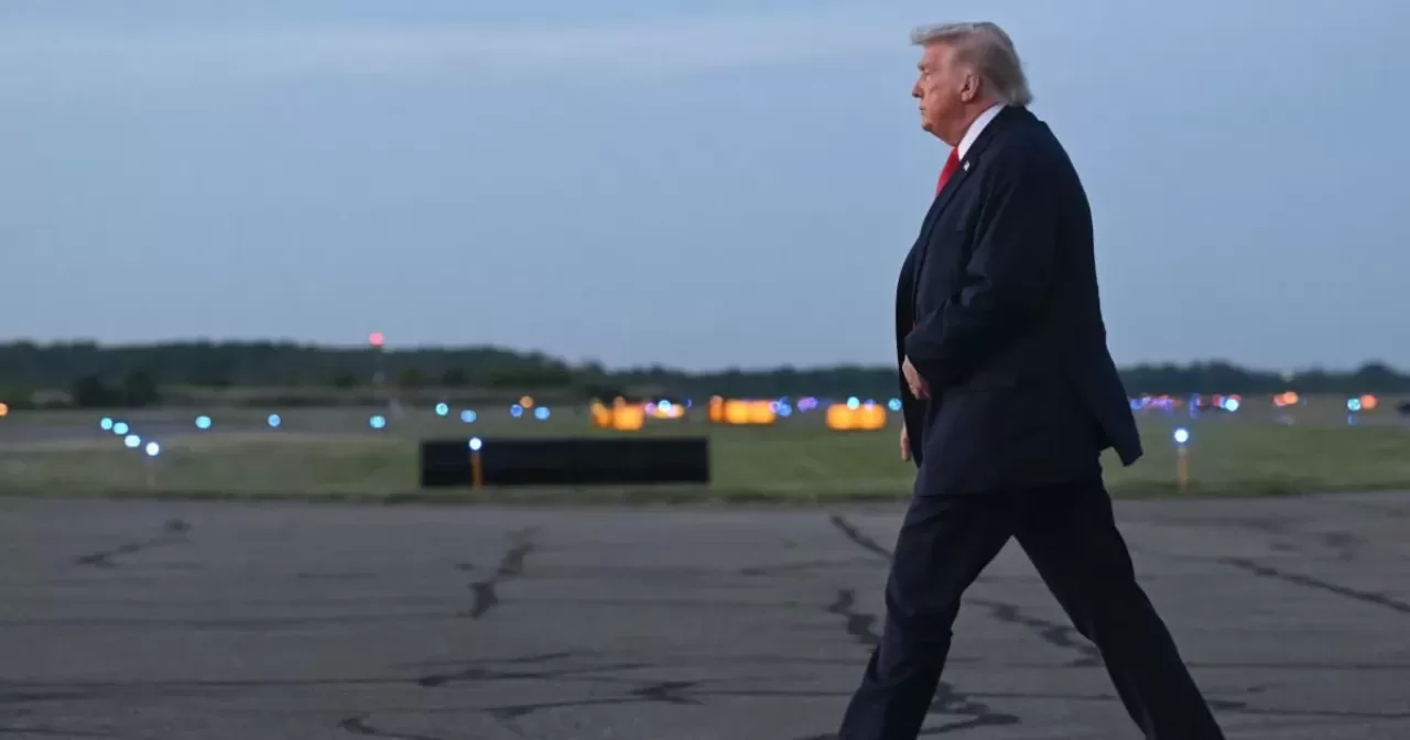 TRUMP-1-aspect-ratio-40-21