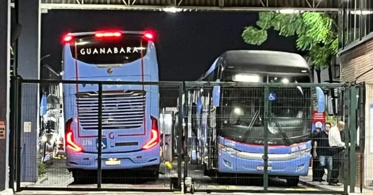 Trabalhadores-do-transporte-rodoviario-encerram-paralisacao-mas-mantem-greve-aspect-ratio-40-21