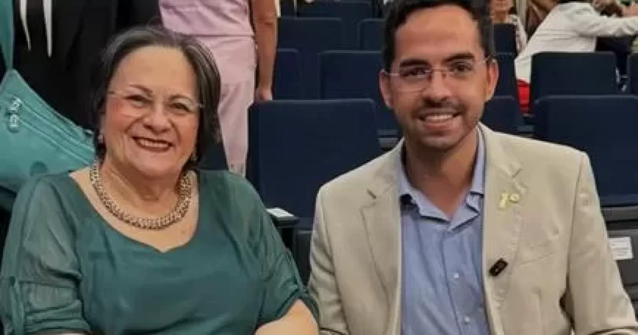 bceec856-d6de-4ea6-b9a2-aa31faf58d72-aspect-ratio-40-21